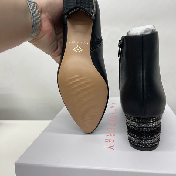 Katy Perry Ankle Boots - The Rich in Nappa Black - Picture 7 of 9